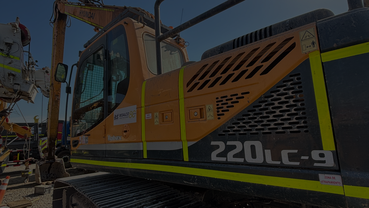 Arriendo de Excavadoras Brazo Largo en Chile